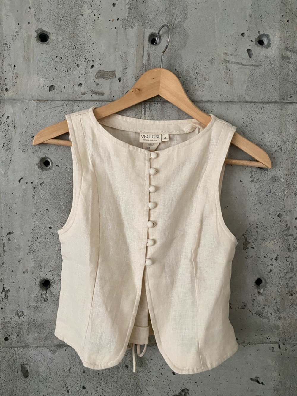 VRG GRL Cream Linen Button-Front Sleeveless Camisole